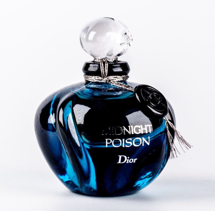Midnight Poison Extrait de Parfum